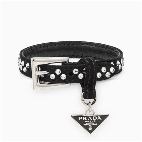 prada bracciale pelle nero|Bracciale In Pelle Saffiano Nero .